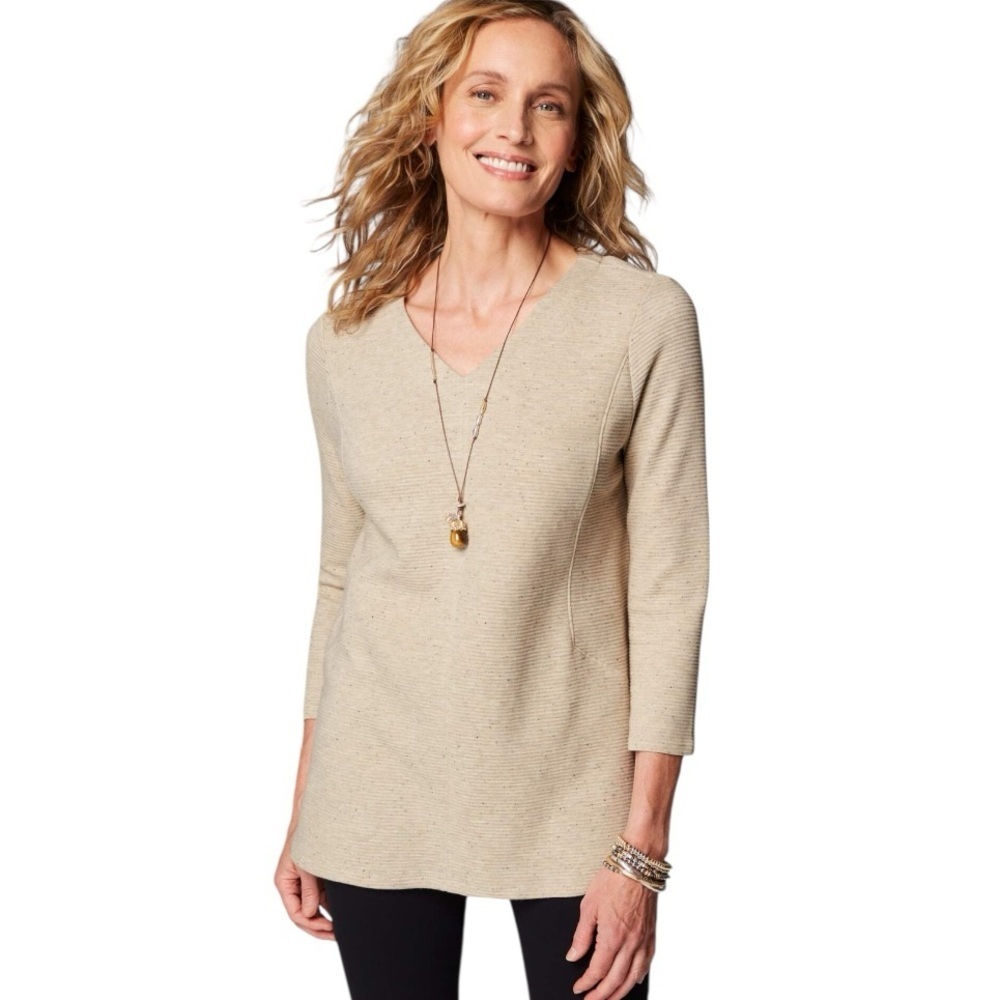 NWT’S J. Jill Classic Linen Blend PulloverTunic/Sweater in a tan color.